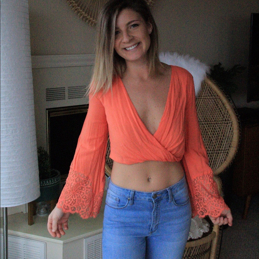 Crop top